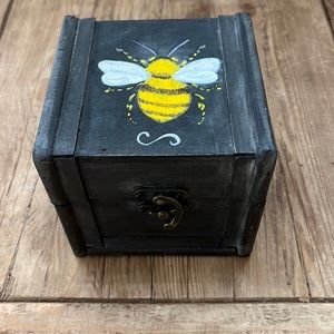 Hand Painted Bee on Wooden Box